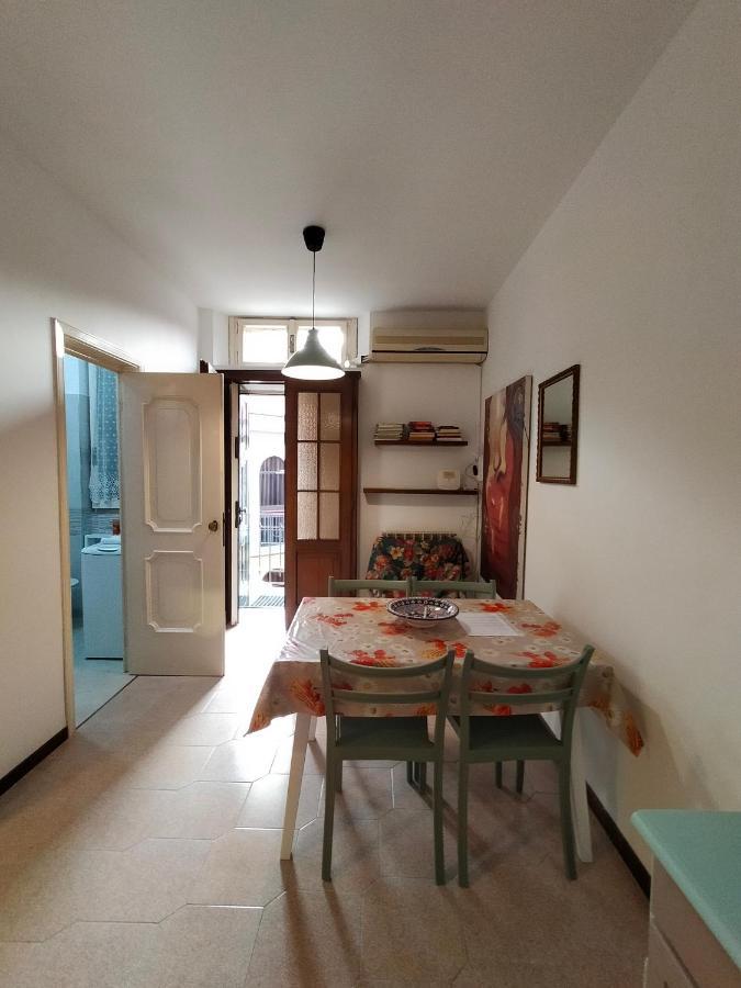 Central Guesthouse Cir 015146-Cni-01484 米兰 外观 照片